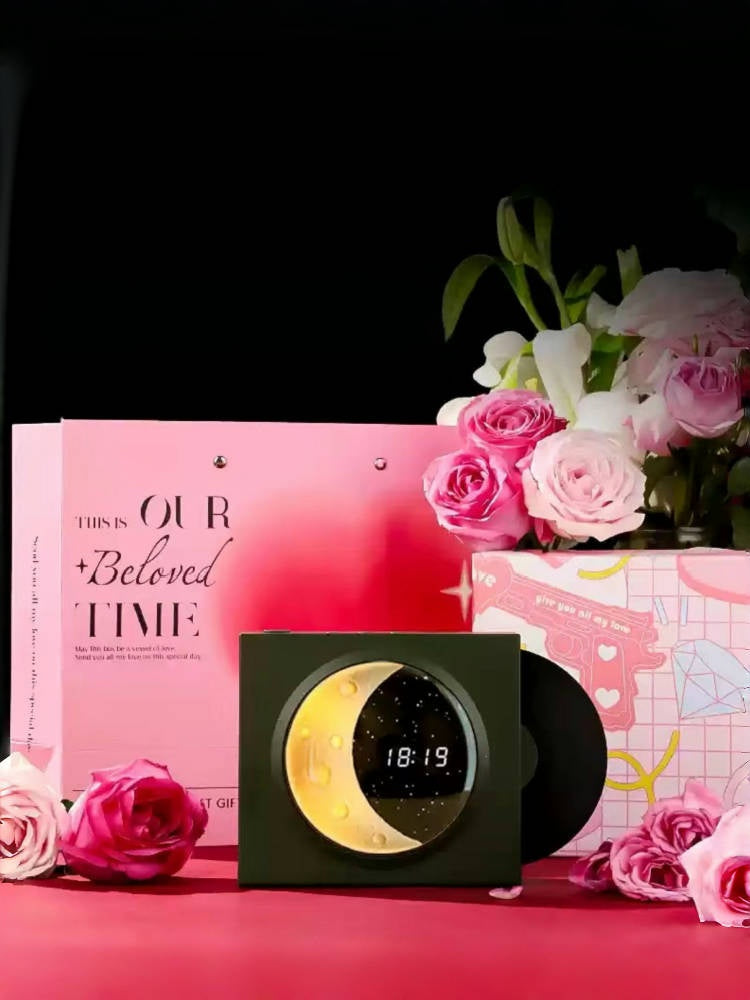 Moon-Dial Retro Vinyl Bluetooth Speaker
