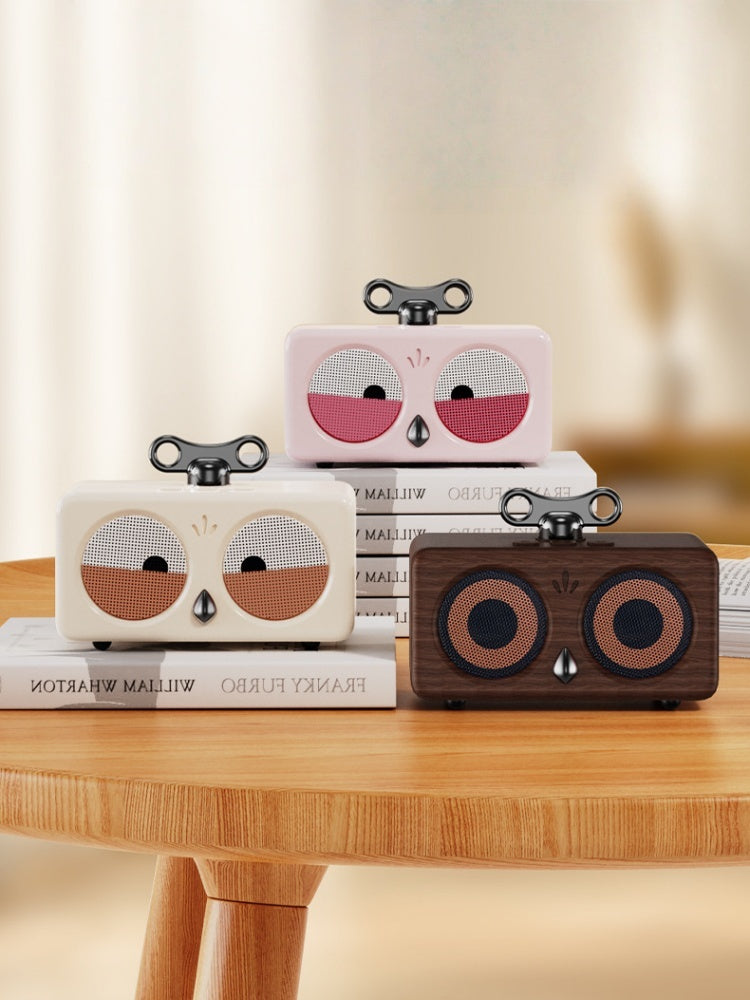 Retro Bird Bluetooth Speaker