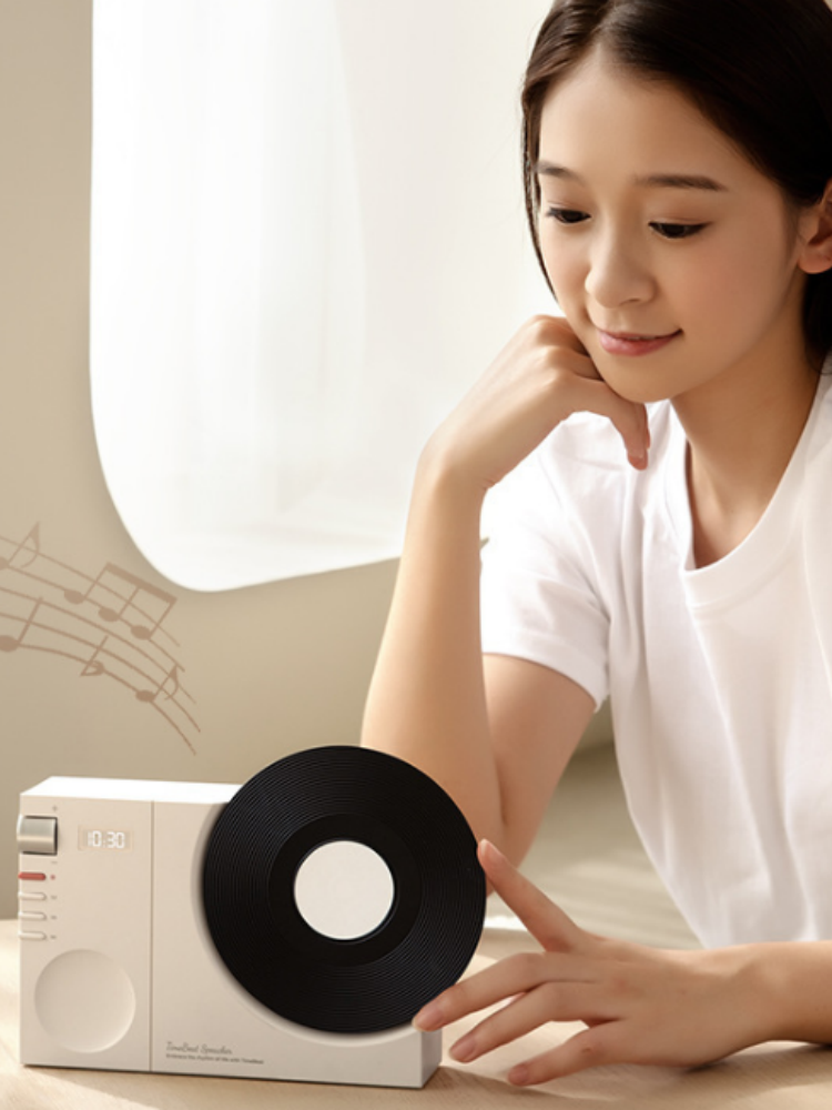 Retro Vinyl Bluetooth Speaker with Clock