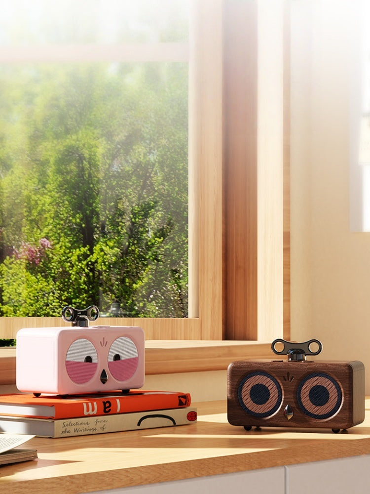 Retro Bird Bluetooth Speaker