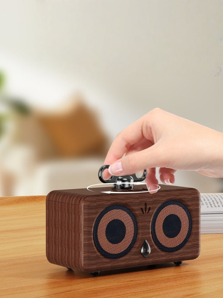 Retro Bird Bluetooth Speaker