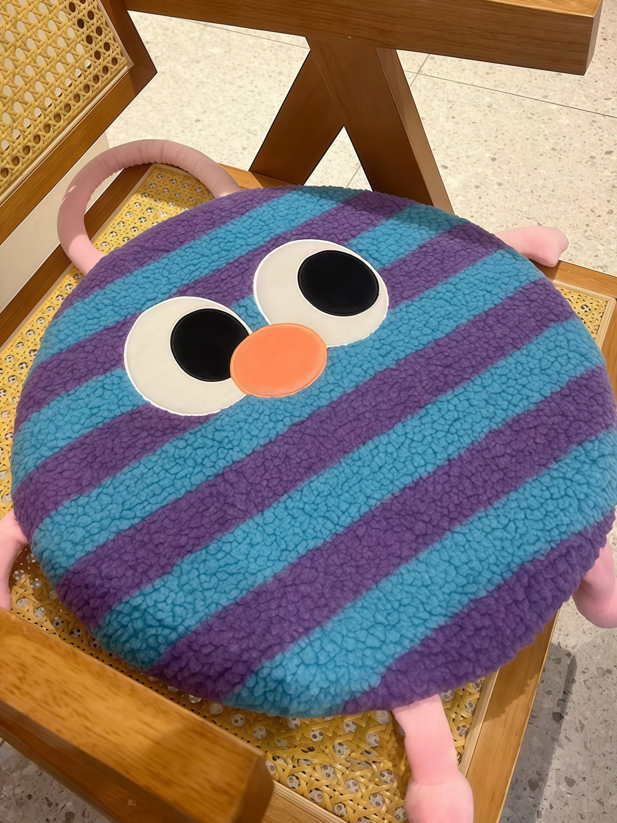 Cute Dopamine Round Memory Foam Cushion