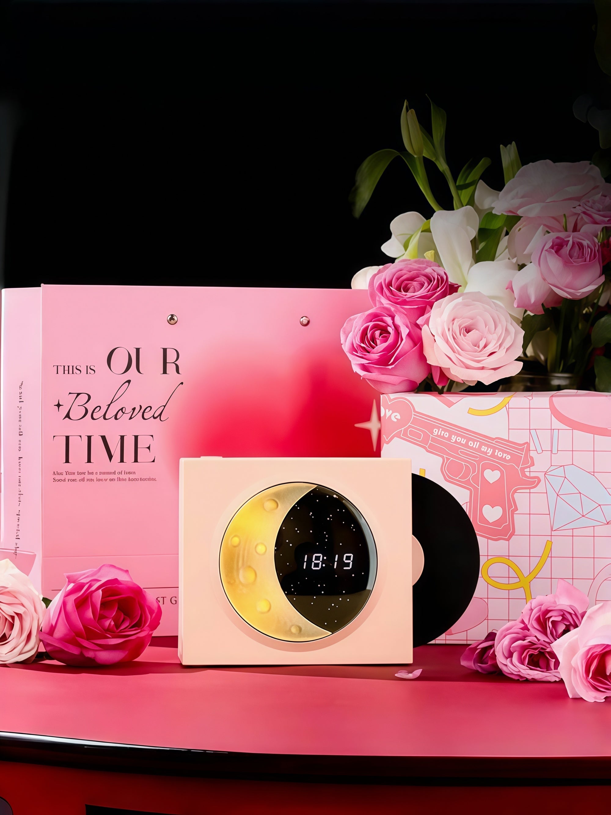 Moon-Dial Retro Vinyl Bluetooth Speaker