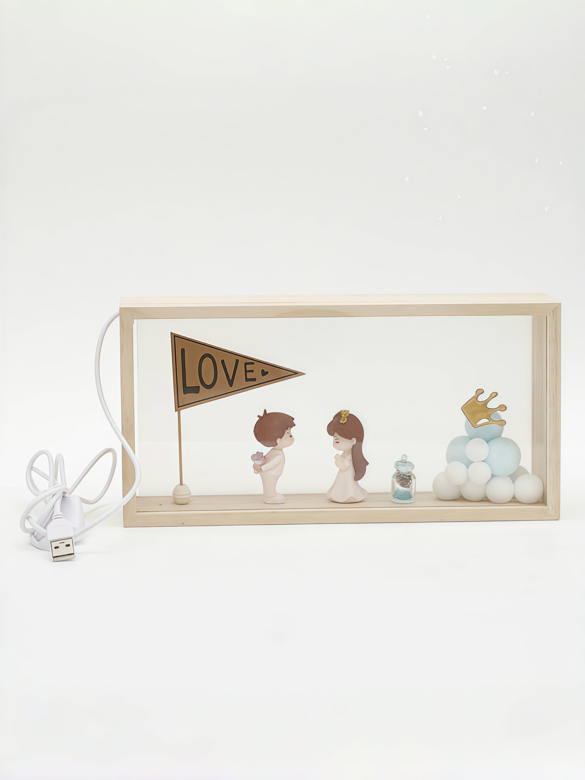 Wooden-Frame Couple Diorama Night Light